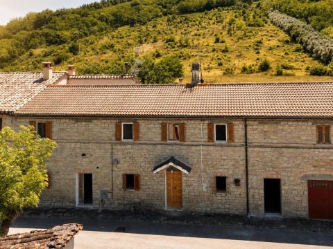 Via Santa Maria, 8 - Cupramontana