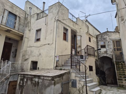 Via Guglielmo Marconi, 10 - Pomarico