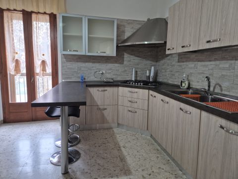 Via Guglielmo Marconi, 10 - Pomarico