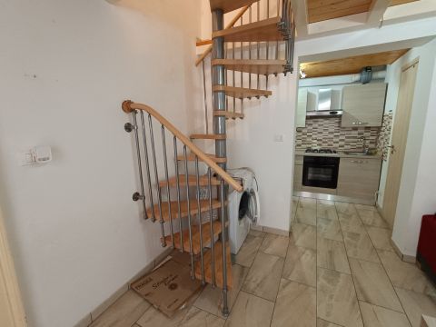 Via Aloi, 36 - Catania