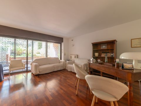 Via dei Longobardi, 31 - Basiglio