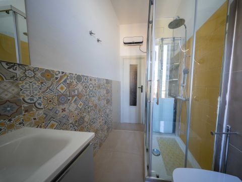 Via Grazia Deledda, 45 - Alghero