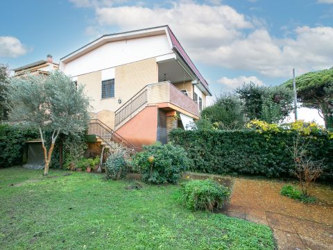 Via Marotta, 74 - Fiumicino