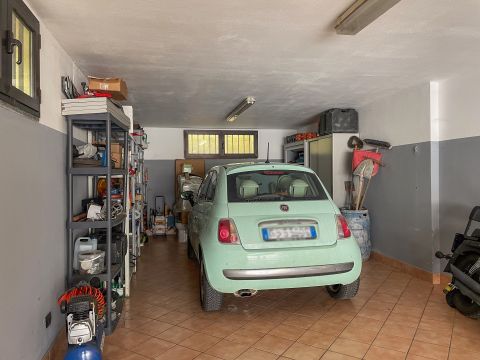 Via Gabriele d'Annunzio, 7 - Salerano Sul Lambro