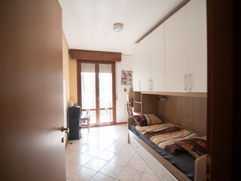 Via Palmiro Togliatti, 1 - Montecalvo In Foglia