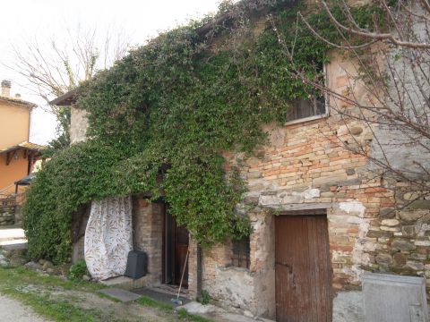 LOC.CACIURRO, 46 - Sassocorvaro