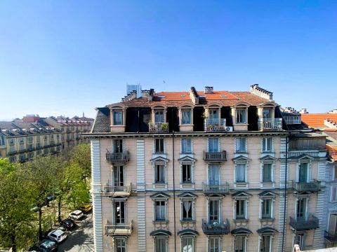 Via Vitaliano Donati, 12 - Torino