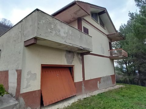 Via Forchiusa Est, 114 - Serra San Quirico