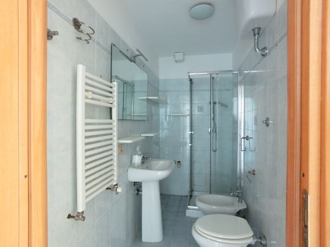 Via delle Tamerici, 3 - Livorno