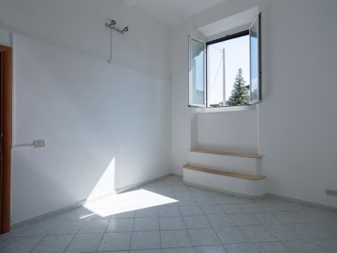 Via delle Tamerici, 3 - Livorno