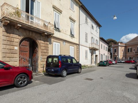 Via delle Tamerici, 3 - Livorno