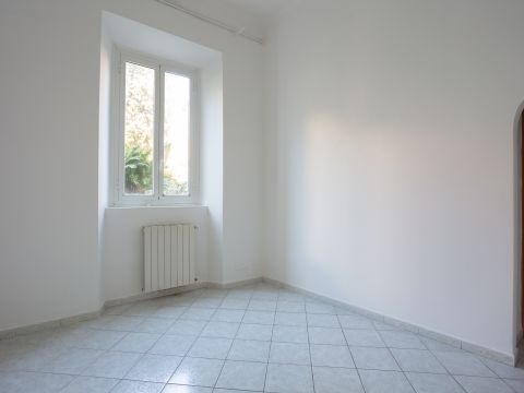 Via delle Tamerici, 3 - Livorno