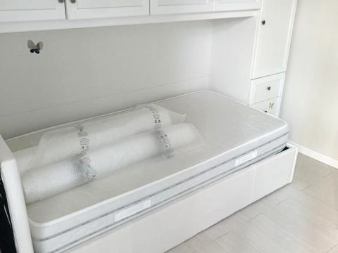 Via Breguzzo, 5 - Milano