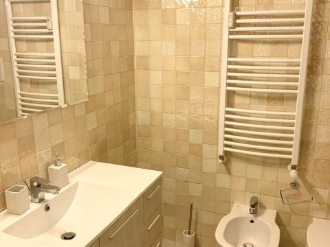 Via Breguzzo, 5 - Milano