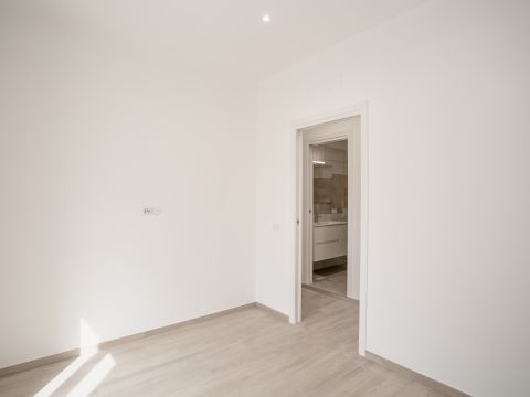 Via Piteglio, 11 - Roma