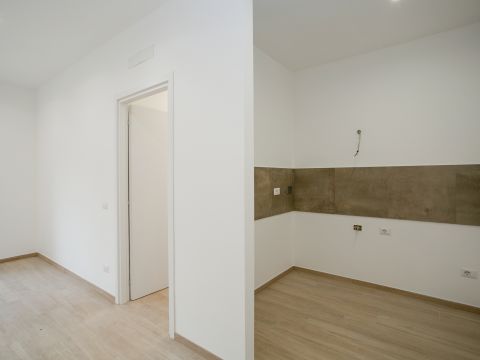 Via Piteglio, 11 - Roma