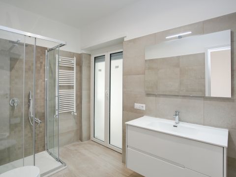 Via Piteglio, 11 - Roma