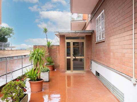 Via Piteglio, 11 - Roma