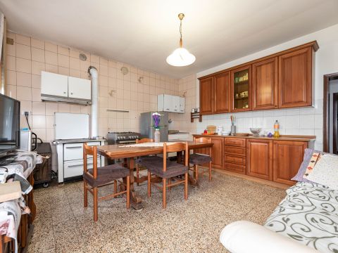 Via Argine Sinistro, 5 - Correzzola