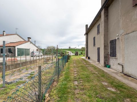 Via Argine Sinistro, 5 - Correzzola