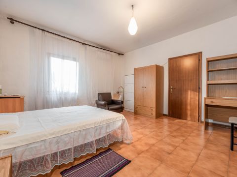 Via Argine Sinistro, 5 - Correzzola