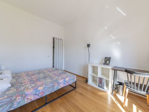 Via Francesco Guicciardini, 5 - Milano