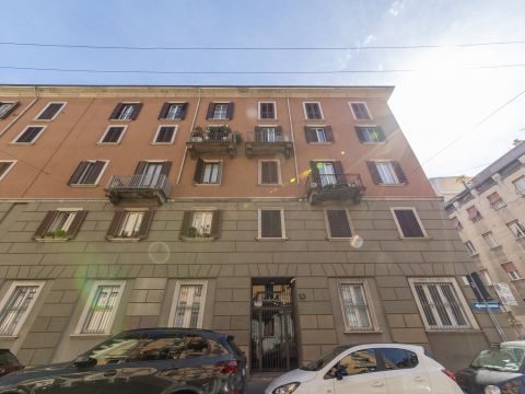 Via Francesco Guicciardini, 5 - Milano