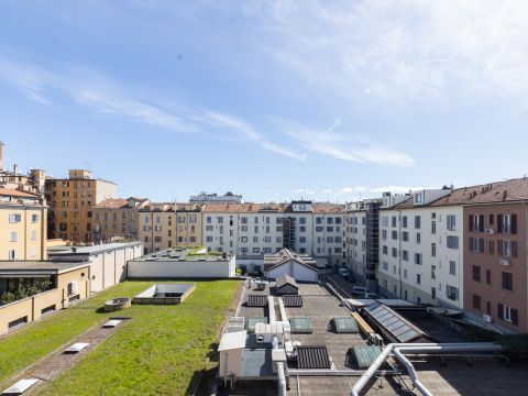 Via Francesco Guicciardini, 5 - Milano