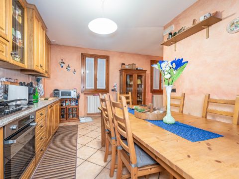 Via Argine Sinistro, 5 - Correzzola