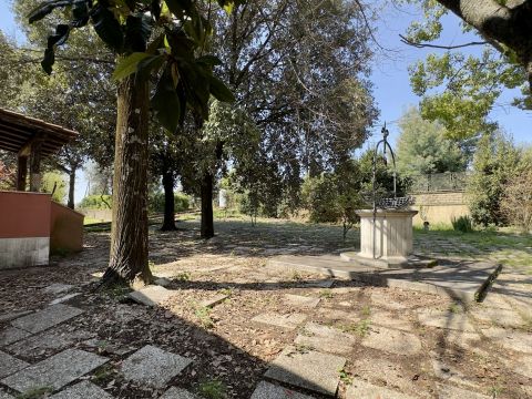 Via Colle Scarano, 79 - Velletri