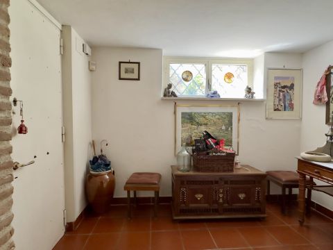 Via Colle Scarano, 79 - Velletri