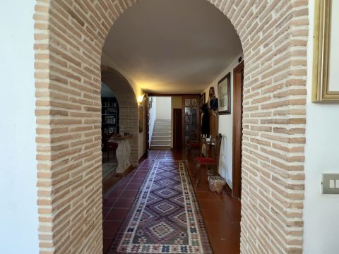 Via Colle Scarano, 79 - Velletri