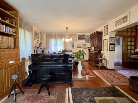 Via Colle Scarano, 79 - Velletri