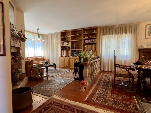 Via Colle Scarano, 79 - Velletri