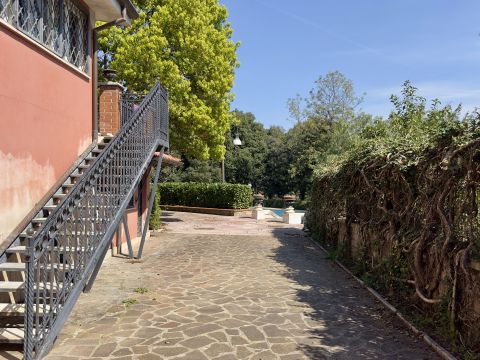 Via Colle Scarano, 79 - Velletri