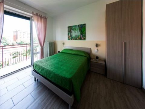 Via Lorenteggio, 209 - Milano