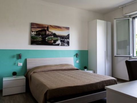 Via Lorenteggio, 209 - Milano