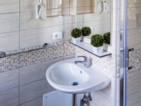 Via Lorenteggio, 209 - Milano