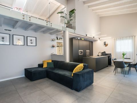 Via San Carlo, 13 - Cologno Al Serio