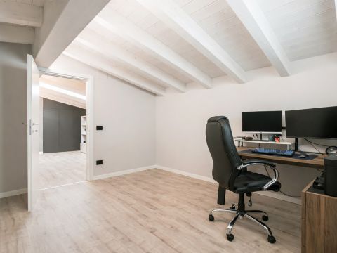 Via San Carlo, 13 - Cologno Al Serio