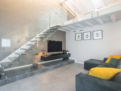 Via San Carlo, 13 - Cologno Al Serio