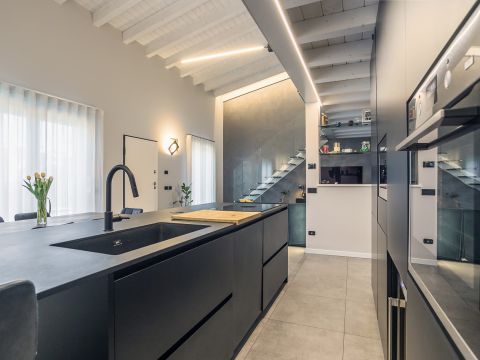 Via San Carlo, 13 - Cologno Al Serio