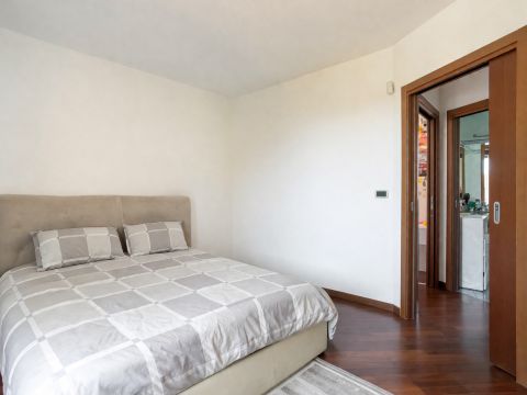 Via delle Industrie, 13 - Osio Sotto