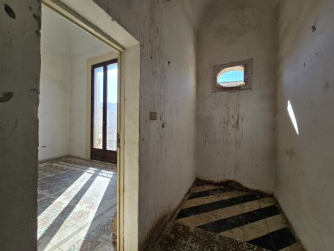 Via Cavour, 112 - Salice Salentino