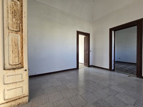 Via Cavour, 112 - Salice Salentino