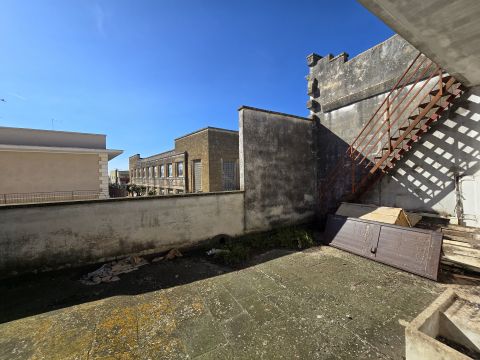 Via Cavour, 112 - Salice Salentino