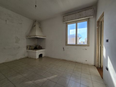 Via Cavour, 112 - Salice Salentino