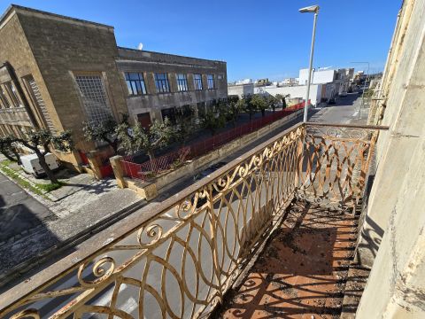 Via Cavour, 112 - Salice Salentino