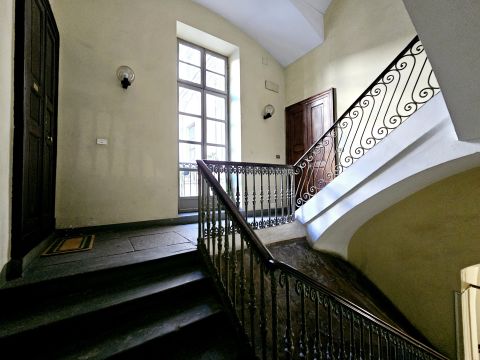 Via Gian Francesco Bellezia, 7 - Torino