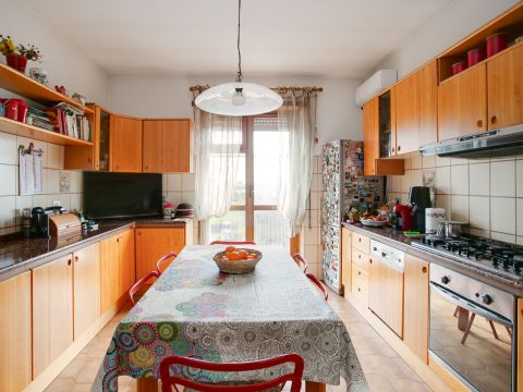 Via Roccabernarda, 48 - Roma